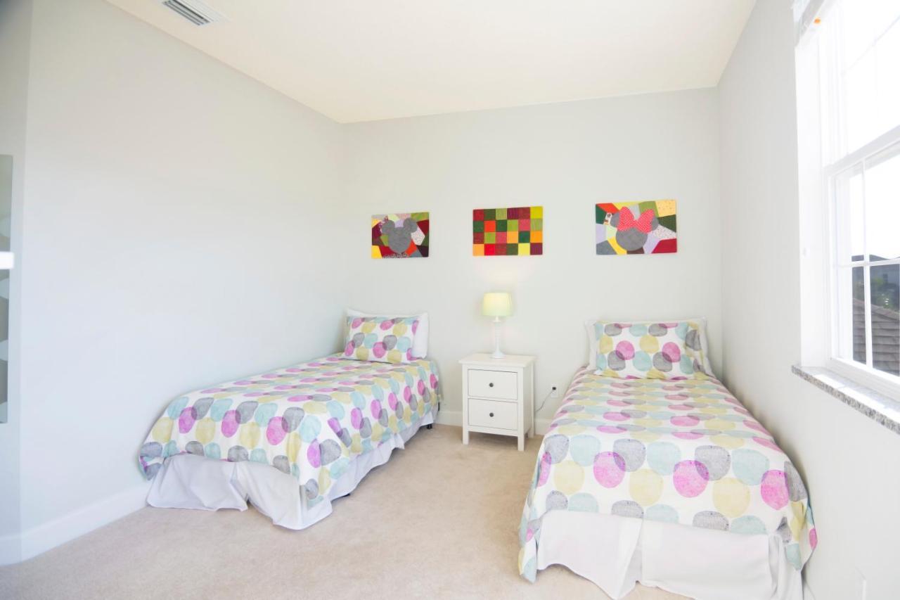 Serenity Resort 3 Bedroom Vacation Townhome With Pool 克莱蒙 外观 照片