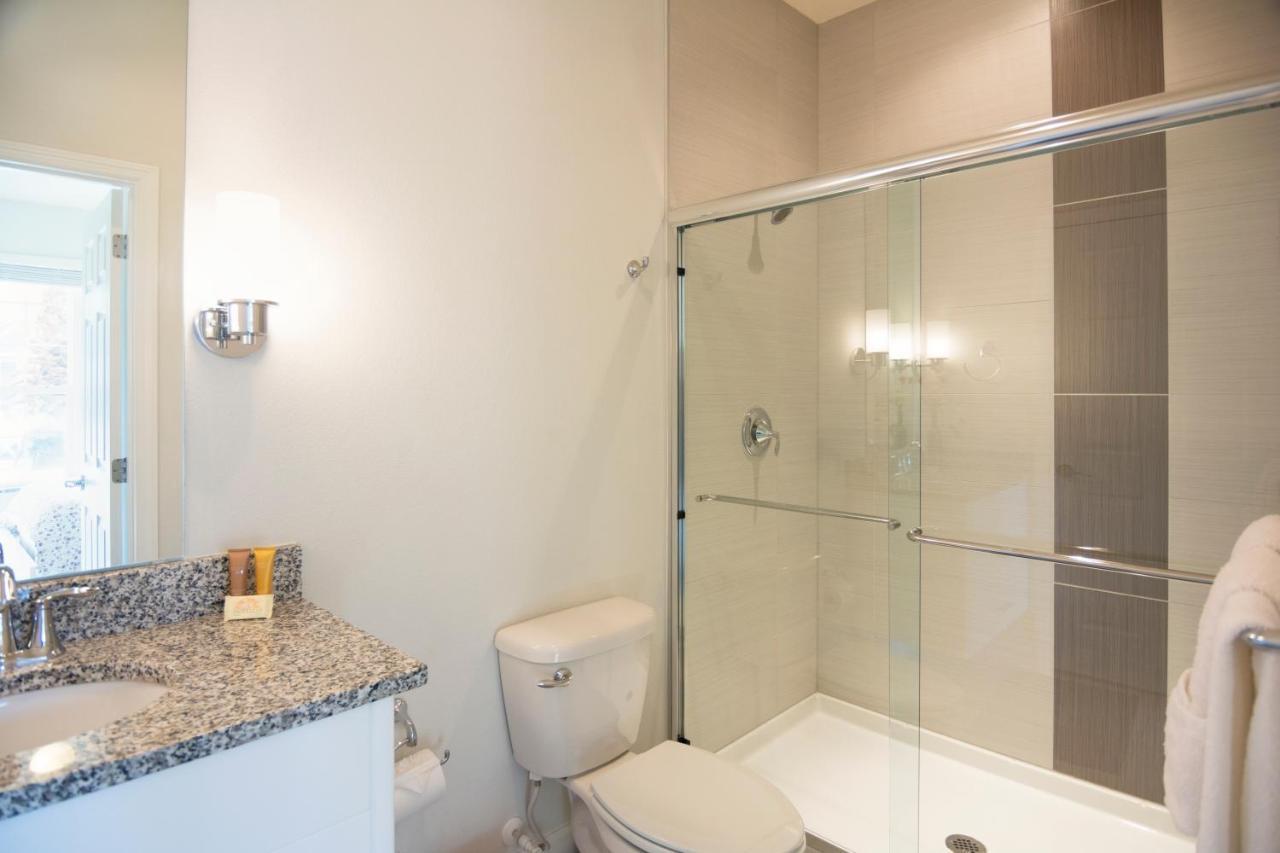 Serenity Resort 3 Bedroom Vacation Townhome With Pool 克莱蒙 外观 照片