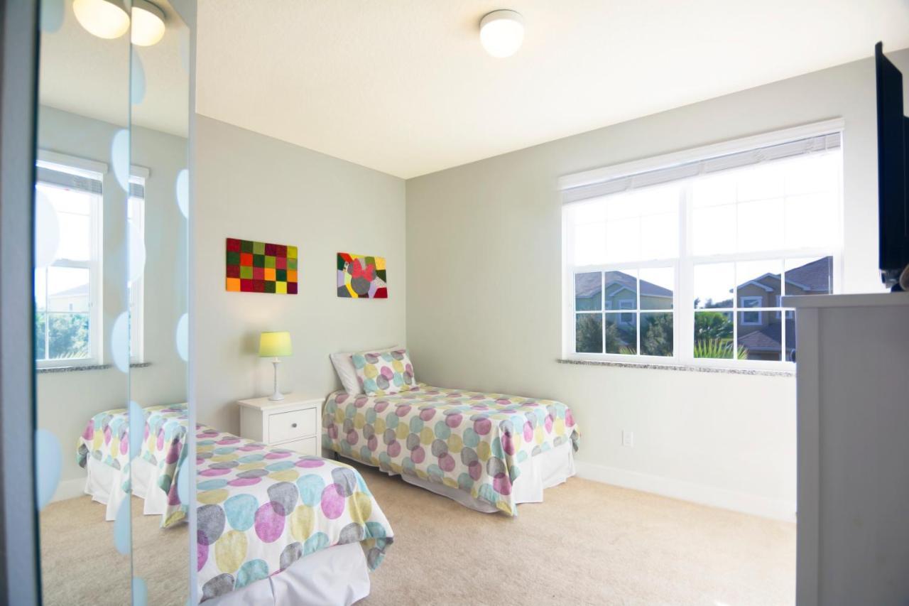 Serenity Resort 3 Bedroom Vacation Townhome With Pool 克莱蒙 外观 照片
