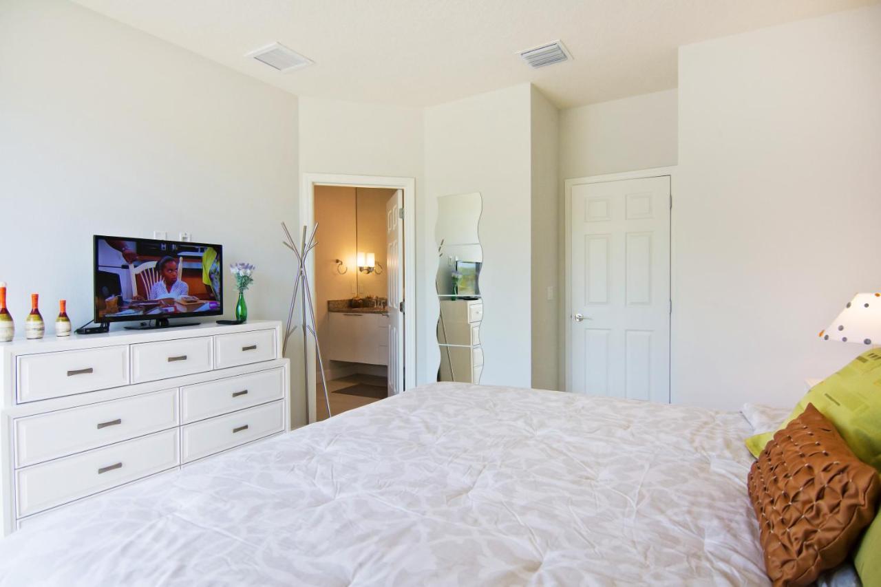 Serenity Resort 3 Bedroom Vacation Townhome With Pool 克莱蒙 外观 照片